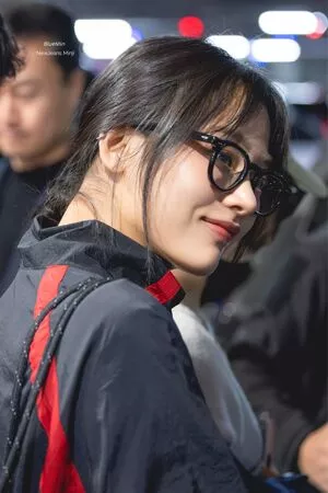 Minji / lovres_min__ / miniwithtattoos / newjeans_official nude photo #0207