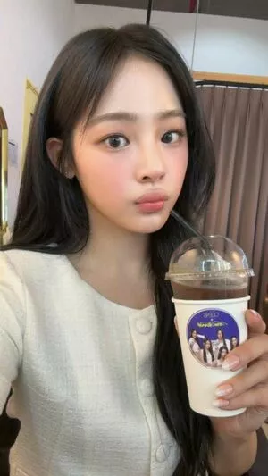 Minji / lovres_min__ / miniwithtattoos / newjeans_official nude photo #0264