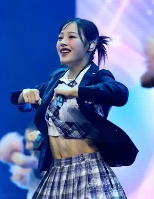 Minji / lovres_min__ / miniwithtattoos / newjeans_official nude photo #0266