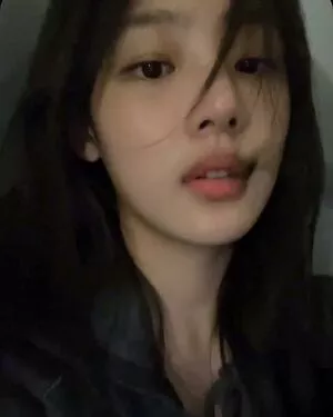 Minji / lovres_min__ / miniwithtattoos / newjeans_official nude photo #0297