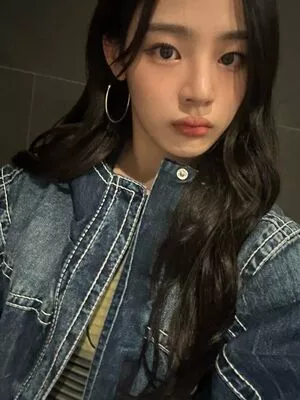 Minji / lovres_min__ / miniwithtattoos / newjeans_official nude photo #0298