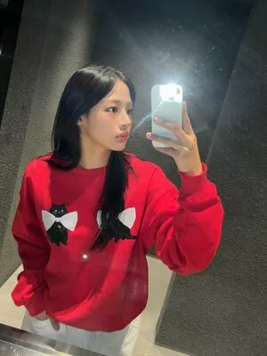 Minji / lovres_min__ / miniwithtattoos / newjeans_official nude photo #0304