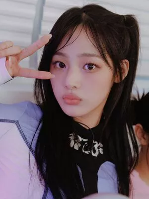 Minji / lovres_min__ / miniwithtattoos / newjeans_official nude photo #0311