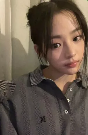 Minji / lovres_min__ / miniwithtattoos / newjeans_official nude photo #0437