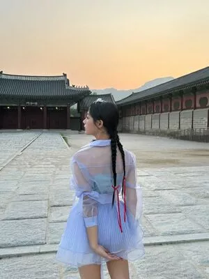 Minji / lovres_min__ / miniwithtattoos / newjeans_official nude photo #0438