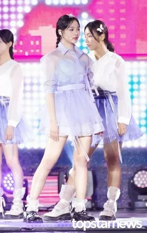 Minji / lovres_min__ / miniwithtattoos / newjeans_official nude photo #0449