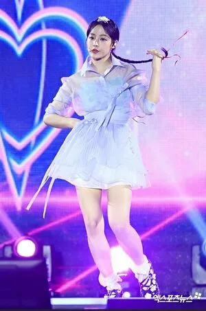 Minji / lovres_min__ / miniwithtattoos / newjeans_official nude photo #0454