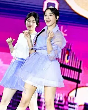 Minji / lovres_min__ / miniwithtattoos / newjeans_official nude photo #0455