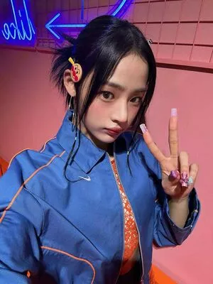 Minji / lovres_min__ / miniwithtattoos / newjeans_official nude photo #0471