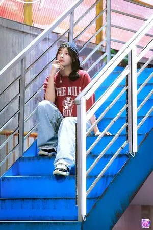 Minji / lovres_min__ / miniwithtattoos / newjeans_official nude photo #0474