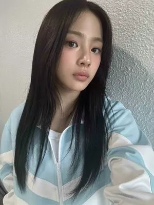 Minji / lovres_min__ / miniwithtattoos / newjeans_official nude photo #0481