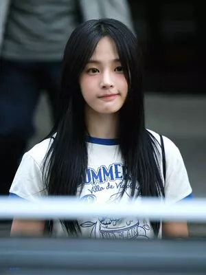 Minji / lovres_min__ / miniwithtattoos / newjeans_official nude photo #0489