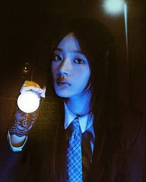 Minji / lovres_min__ / miniwithtattoos / newjeans_official nude photo #0491