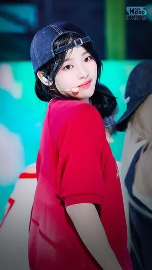 Minji / lovres_min__ / miniwithtattoos / newjeans_official nude photo #0507