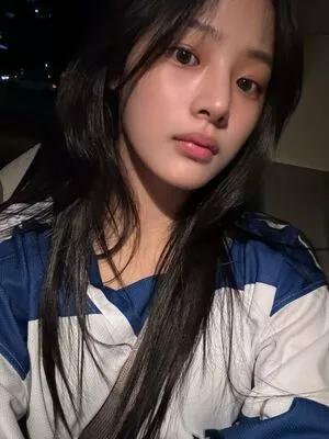 Minji / lovres_min__ / miniwithtattoos / newjeans_official nude photo #0512