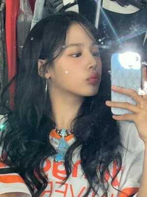 Minji / lovres_min__ / miniwithtattoos / newjeans_official nude photo #0517