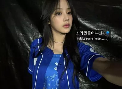 Minji / lovres_min__ / miniwithtattoos / newjeans_official nude photo #0522