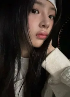 Minji / lovres_min__ / miniwithtattoos / newjeans_official nude photo #0565