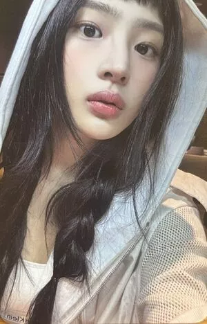 Minji / lovres_min__ / miniwithtattoos / newjeans_official nude photo #0570