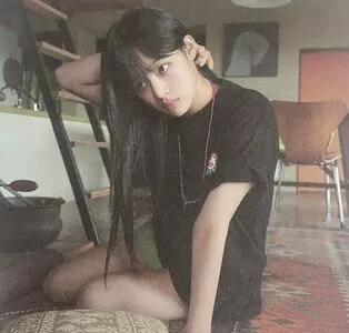 Minji / lovres_min__ / miniwithtattoos / newjeans_official nude photo #0577