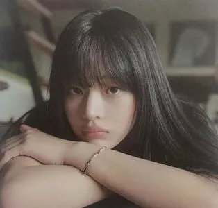 Minji / lovres_min__ / miniwithtattoos / newjeans_official nude photo #0580