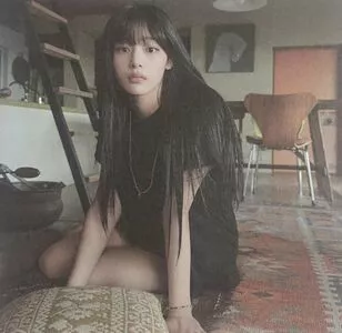 Minji / lovres_min__ / miniwithtattoos / newjeans_official nude photo #0582