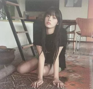 Minji / lovres_min__ / miniwithtattoos / newjeans_official nude photo #0584