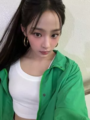 Minji / lovres_min__ / miniwithtattoos / newjeans_official nude photo #0593