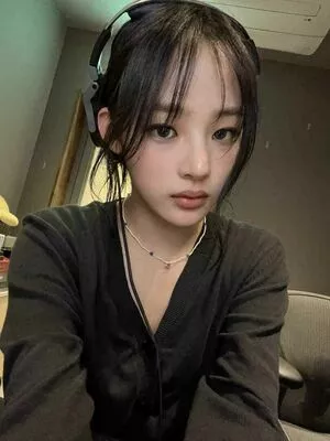 Minji / lovres_min__ / miniwithtattoos / newjeans_official nude photo #0617