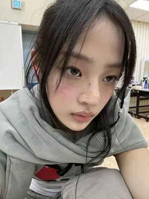 Minji / lovres_min__ / miniwithtattoos / newjeans_official nude photo #0624