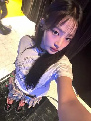 Minji / lovres_min__ / miniwithtattoos / newjeans_official nude photo #0705