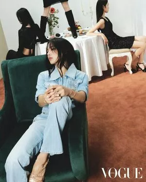 Minji / lovres_min__ / miniwithtattoos / newjeans_official nude photo #0726