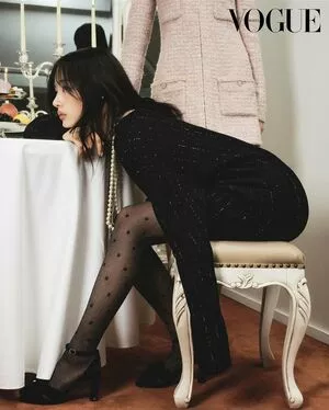 Minji / lovres_min__ / miniwithtattoos / newjeans_official nude photo #0736