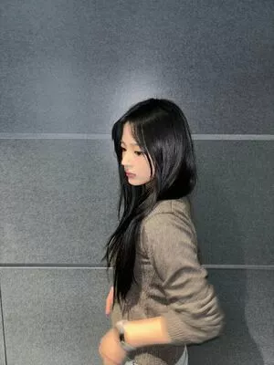 Minji / lovres_min__ / miniwithtattoos / newjeans_official nude photo #0840