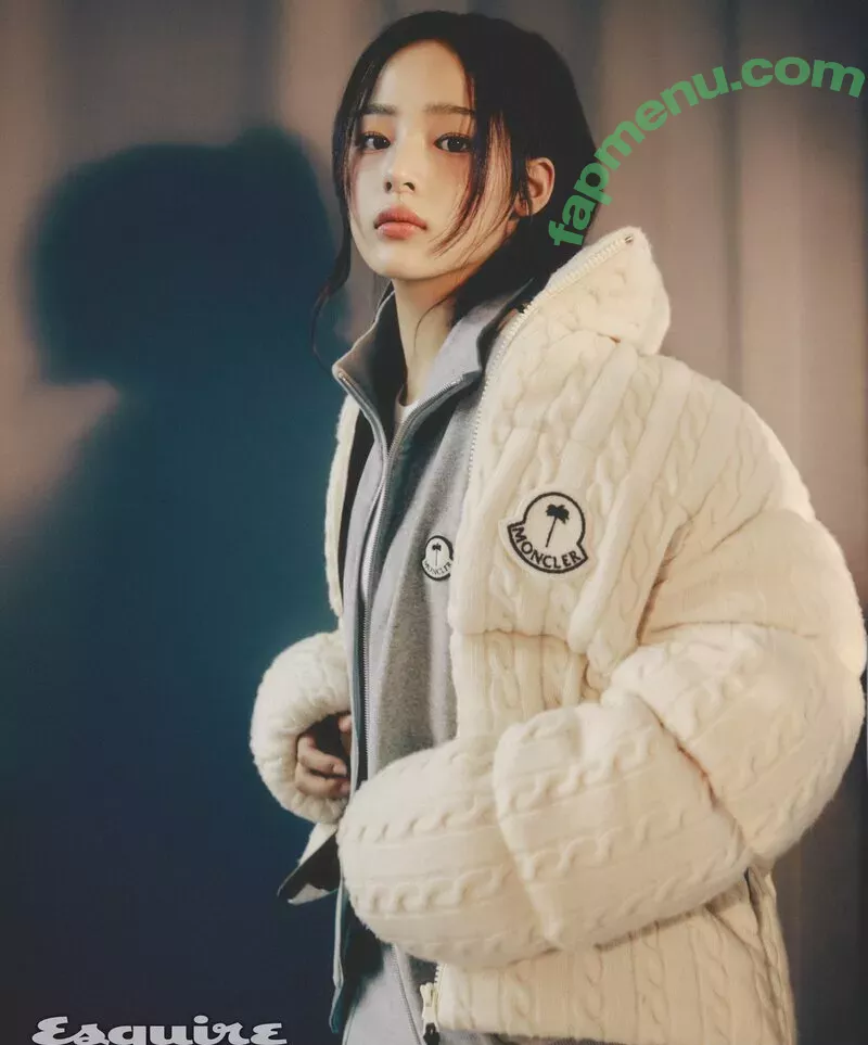 Minji nude photo #0014 (lovres_min__ / miniwithtattoos / newjeans_official)