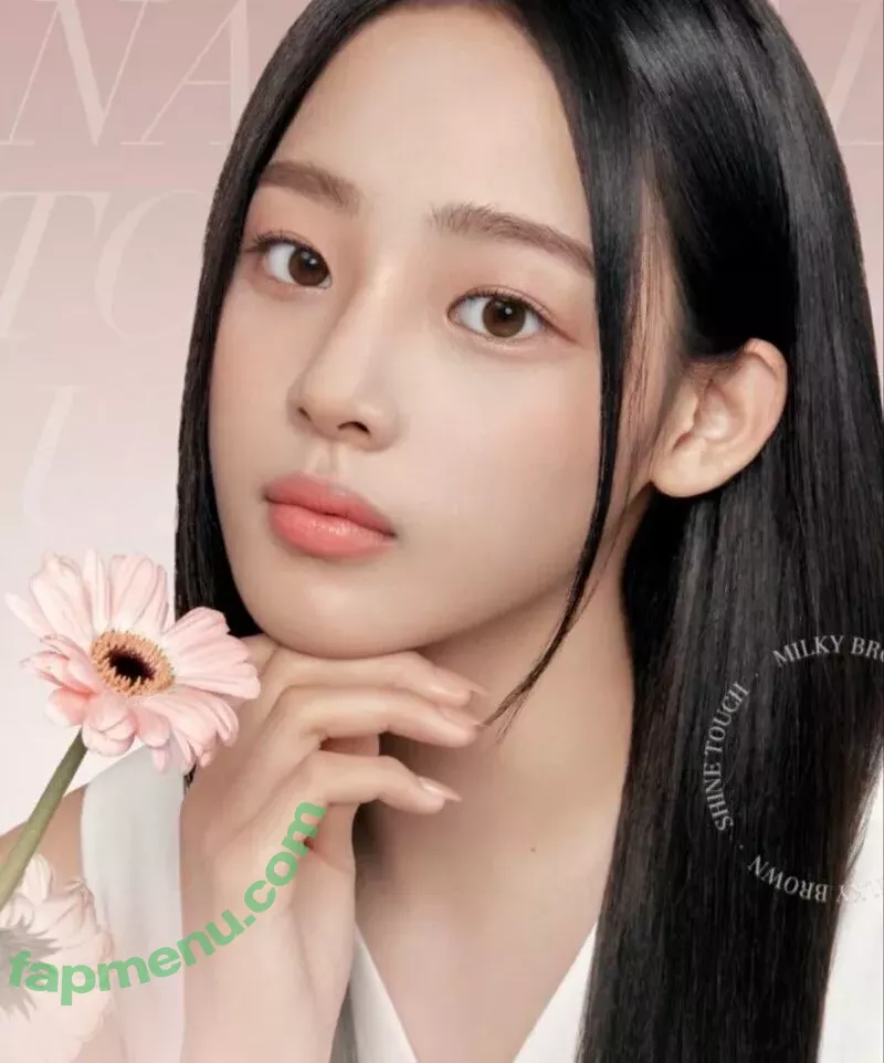 Minji nude photo #0068 (lovres_min__ / miniwithtattoos / newjeans_official)