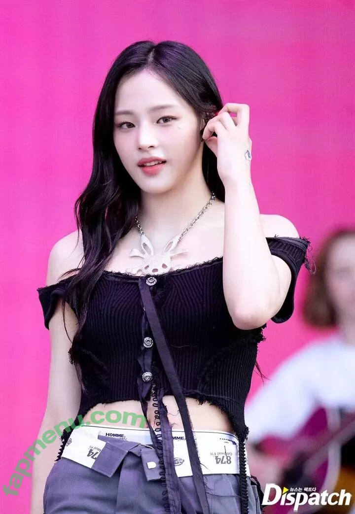 Minji nude photo #0070 (lovres_min__ / miniwithtattoos / newjeans_official)