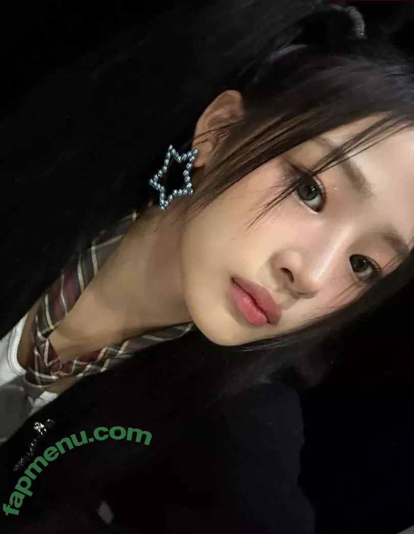 Minji nude photo #0093 (lovres_min__ / miniwithtattoos / newjeans_official)