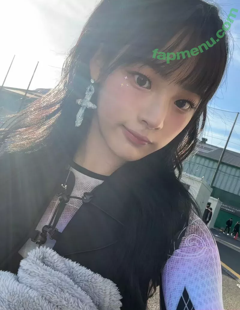 Minji nude photo #0132 (lovres_min__ / miniwithtattoos / newjeans_official)