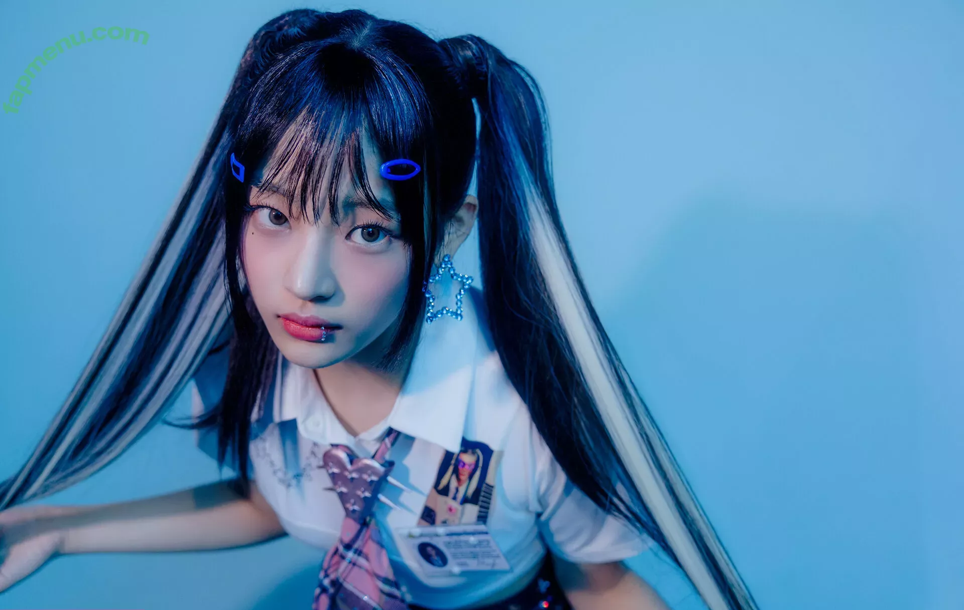 Minji nude photo #0139 (lovres_min__ / miniwithtattoos / newjeans_official)