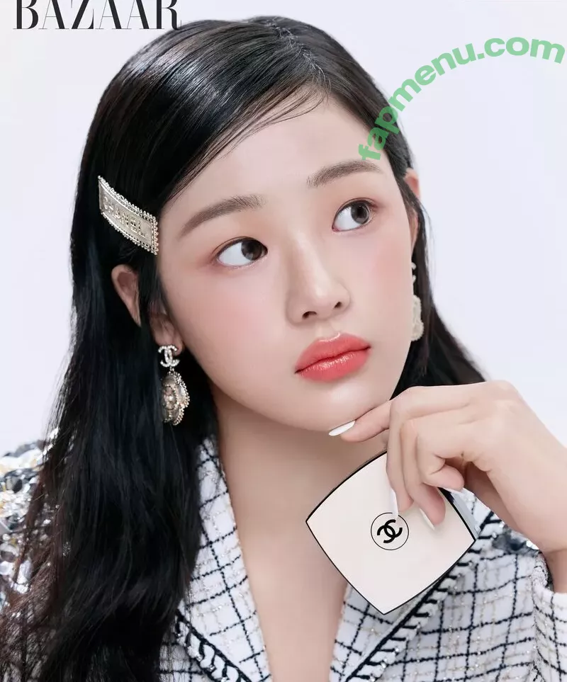 Minji nude photo #0141 (lovres_min__ / miniwithtattoos / newjeans_official)