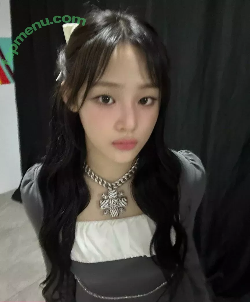 Minji nude photo #0190 (lovres_min__ / miniwithtattoos / newjeans_official)