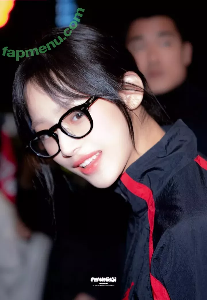 Minji nude photo #0192 (lovres_min__ / miniwithtattoos / newjeans_official)