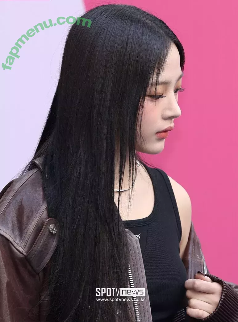 Minji nude photo #0204 (lovres_min__ / miniwithtattoos / newjeans_official)