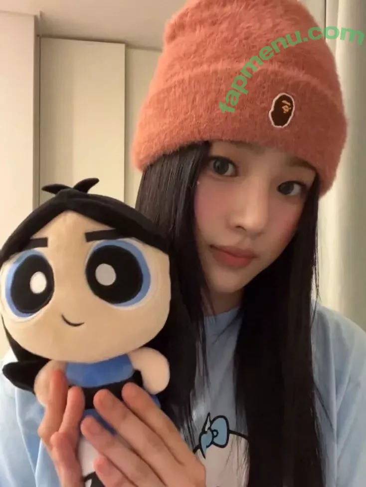 Minji nude photo #0222 (lovres_min__ / miniwithtattoos / newjeans_official)