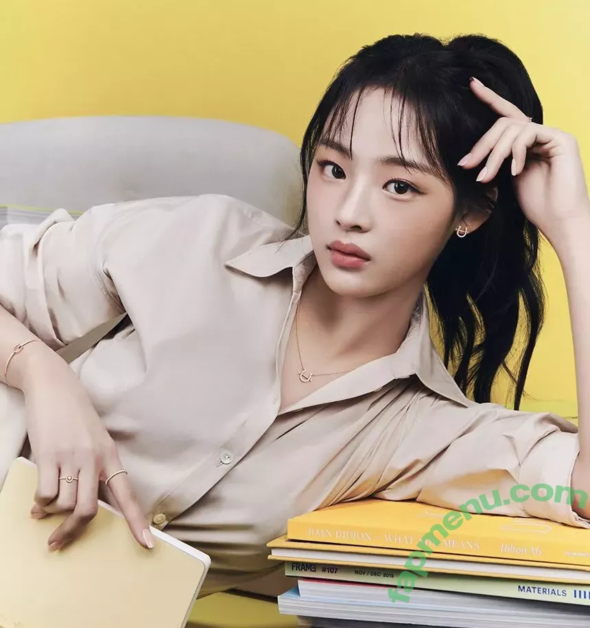 Minji nude photo #0225 (lovres_min__ / miniwithtattoos / newjeans_official)