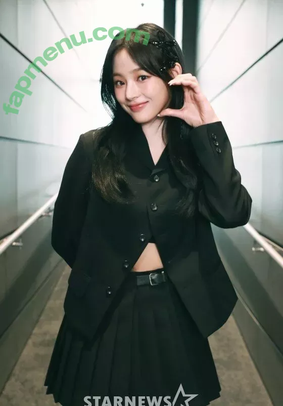 Minji nude photo #0246 (lovres_min__ / miniwithtattoos / newjeans_official)