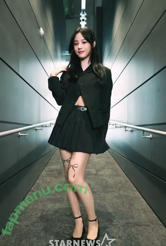 Minji nude photo #0252 (lovres_min__ / miniwithtattoos / newjeans_official)