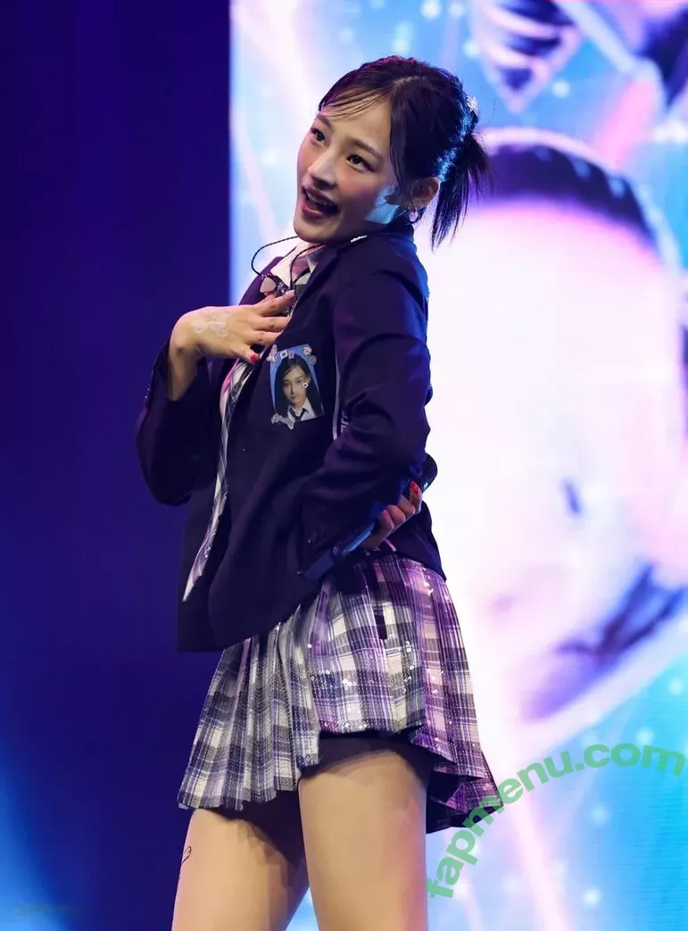 Minji nude photo #0265 (lovres_min__ / miniwithtattoos / newjeans_official)