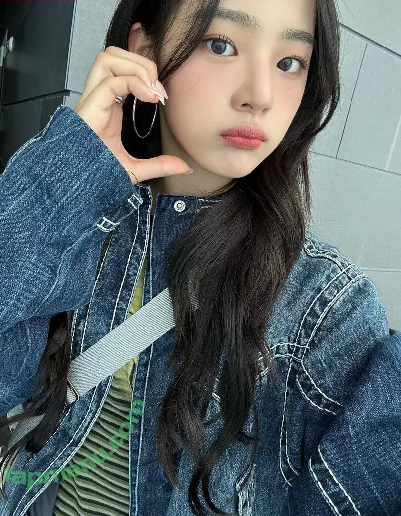 Minji nude photo #0302 (lovres_min__ / miniwithtattoos / newjeans_official)